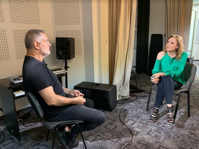 Damian Drăghici: „În perioada pandemiei am ajuns într-un loc în care fugim de noi în fiecare zi” 64 Reteaua de idoli 02 1