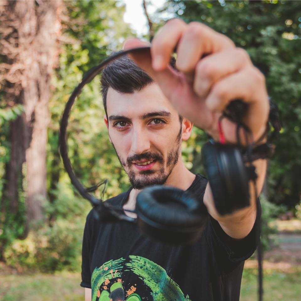 DJ Osiris lansează “No more drama” 61 DJ Osiris
