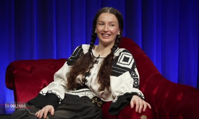 Paula Hriscu In Oglinda